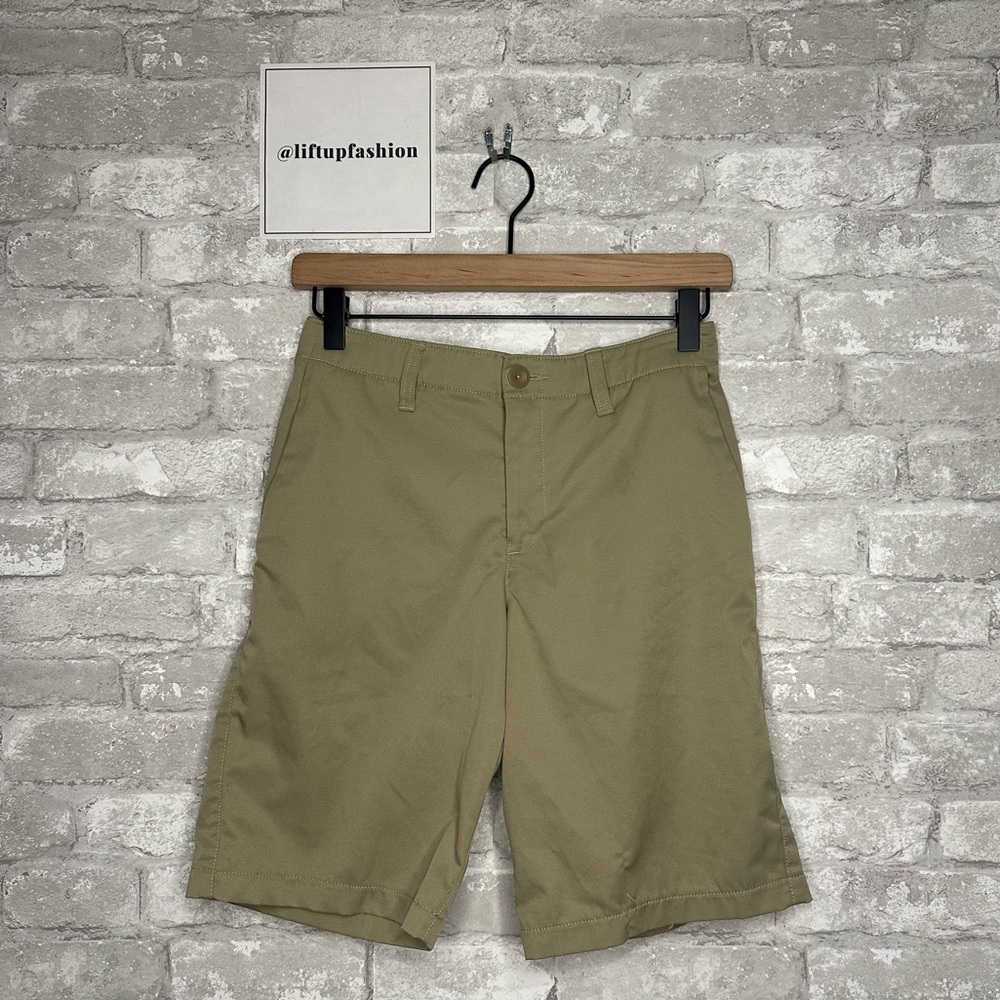 EUC Under Armour Flat Front Tan Shorts Size 14 Boys *Used